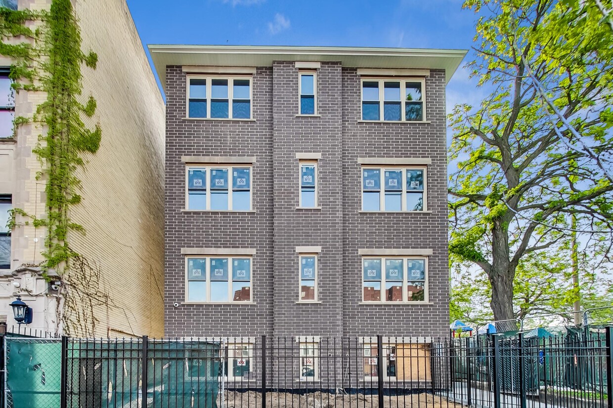 Foto principal - 6206 S Kimbark Ave