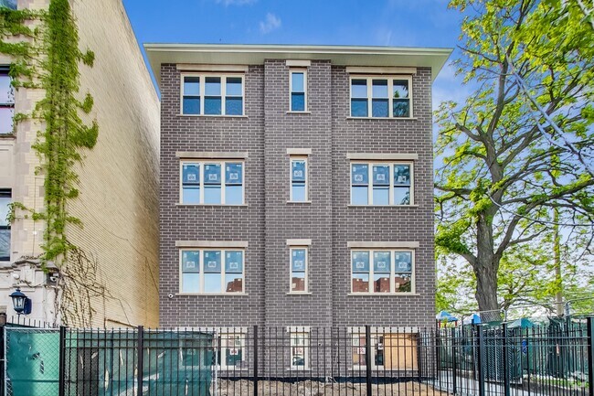 Building Photo - 6206 S Kimbark Ave
