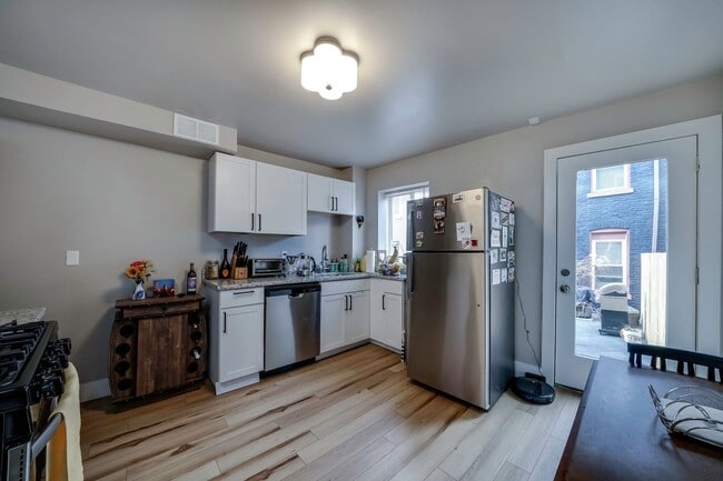 Building Photo - Remodeled Home in Lawrenceville