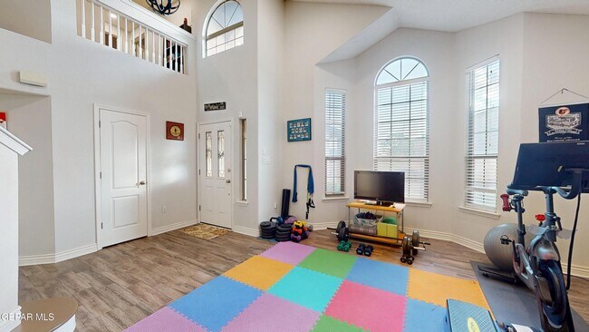 Foto del edificio - 3249 Emerald Point Dr