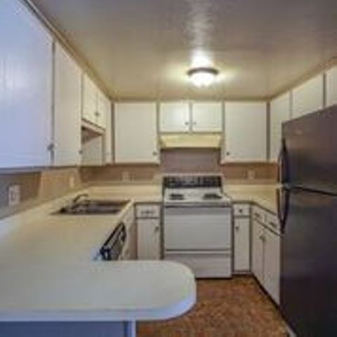 Foto del edificio - 900 NW 105th St