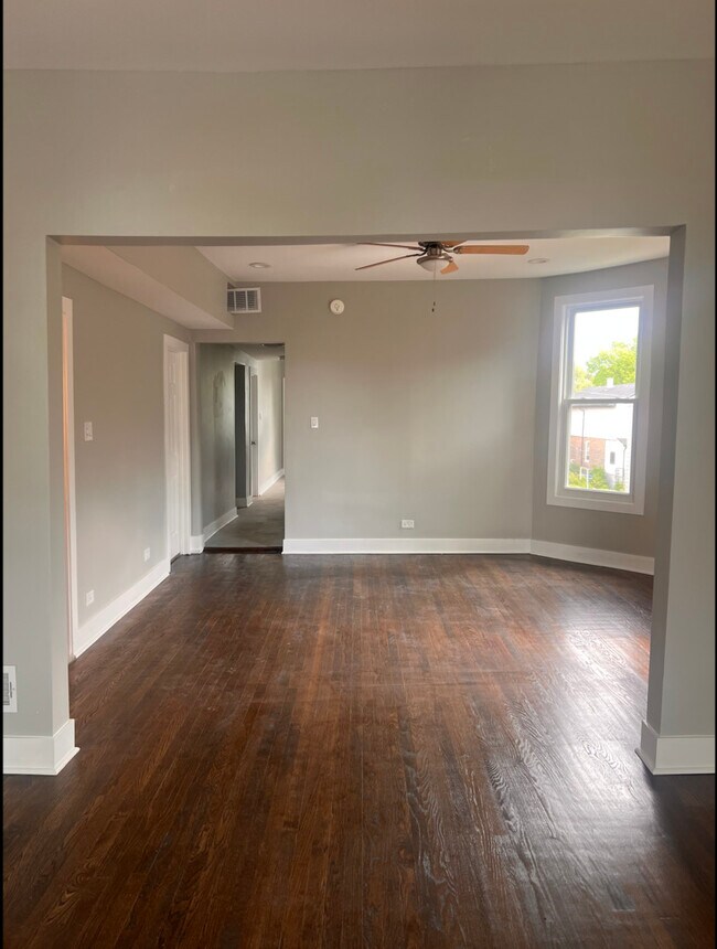 Foto del edificio - 7415 S Union Ave