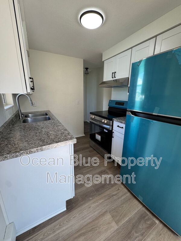 Foto del edificio - 10157 106th Ave N