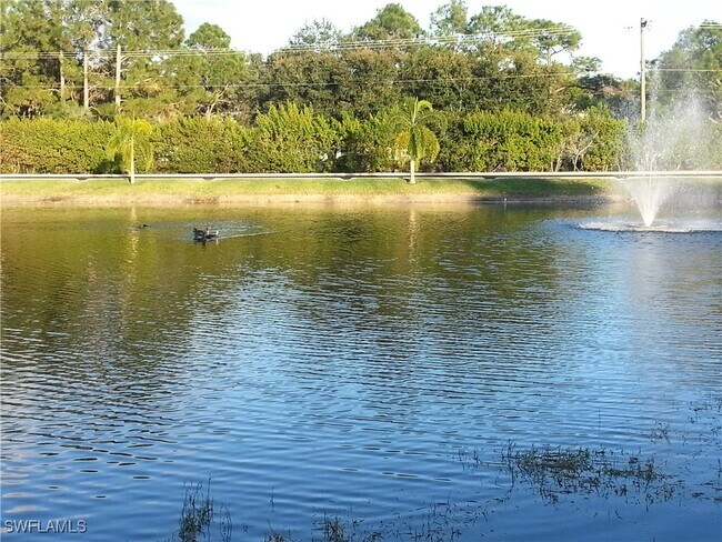 Foto del edificio - 3281 Lindsey Ln