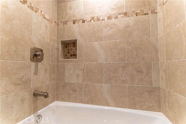 Building Photo - 9246 Cedros Ave