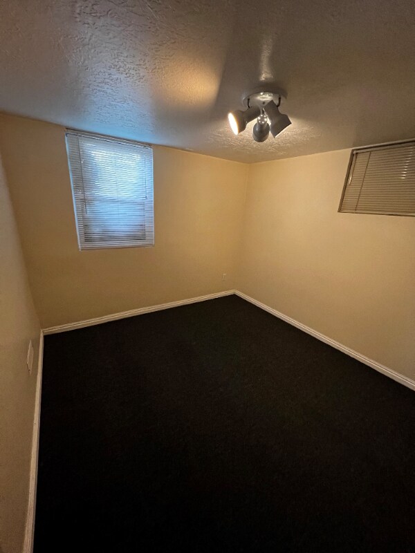 Foto del edificio - 2770 Glenmare St