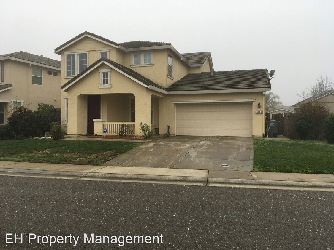 Foto principal - 4 br, 3 bath House - 4708 Lusitano Way