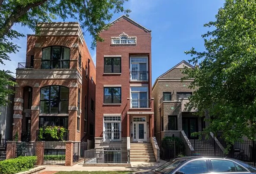 Foto principal - 2639 N Wayne Ave