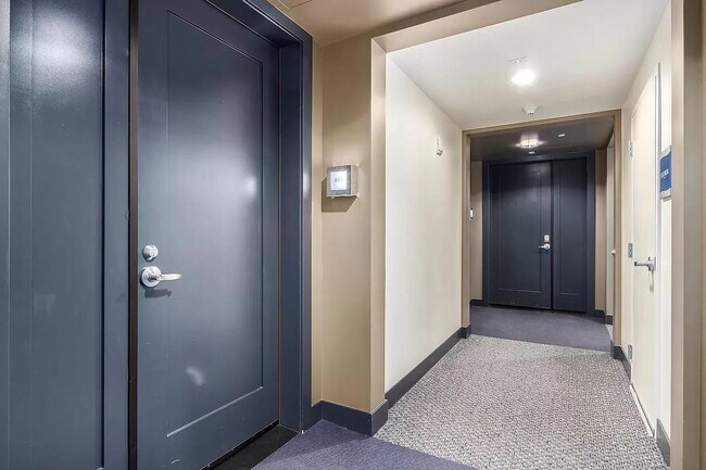 Foto del edificio - 140 E Rio Salado Pkwy