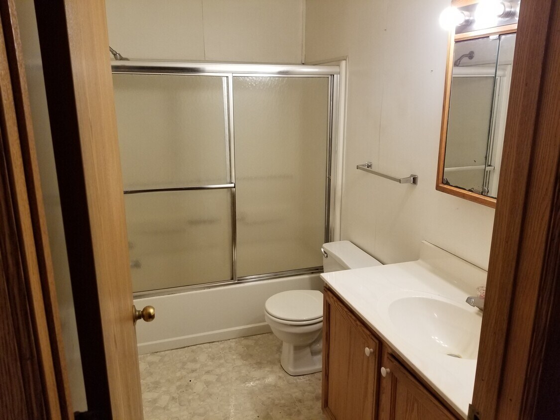 51 Sunny Rd Unit 3, Lickingville, PA 16332 Apartments in Lickingville, PA