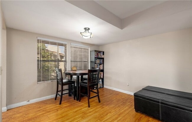 Foto del edificio - 12290 Corte Sabio