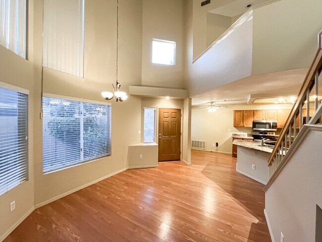 Building Photo - 9276 E Sutton Dr