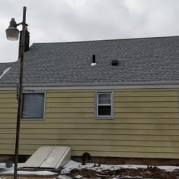 Building Photo - 1424 St Georges Ave