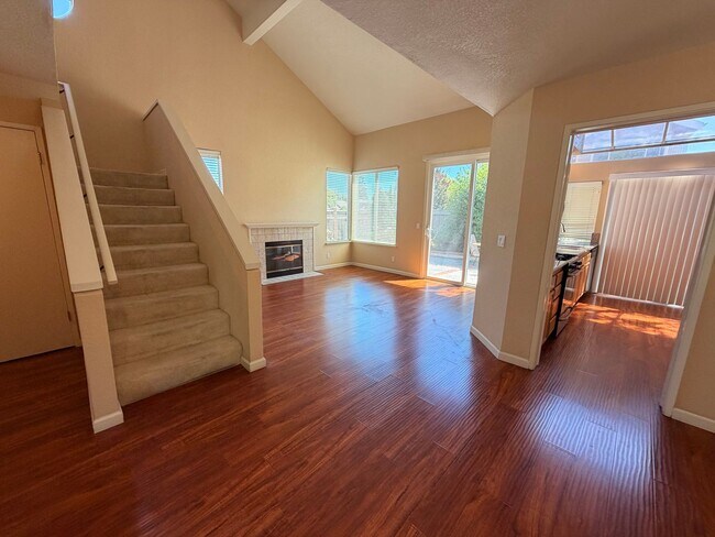 Foto del edificio - Beautiful Spacious Two Story Home in Pleasanton!