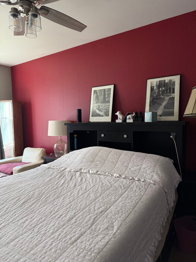 Foto del edificio - 757 W Eastman St