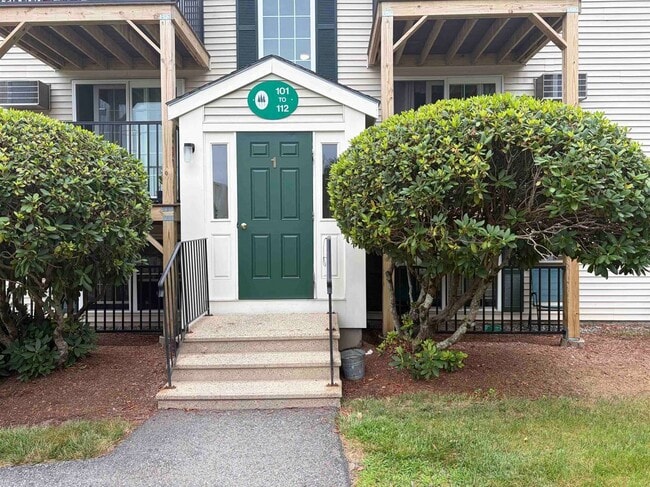 Building Photo - 107 White Cedar Blvd