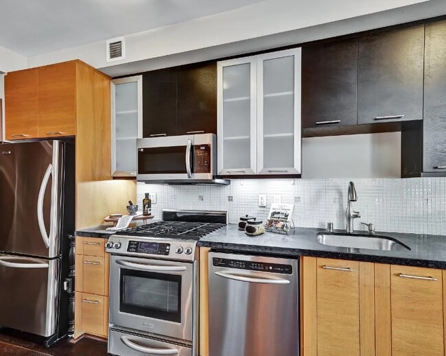 Foto del edificio - 530 E 84th St