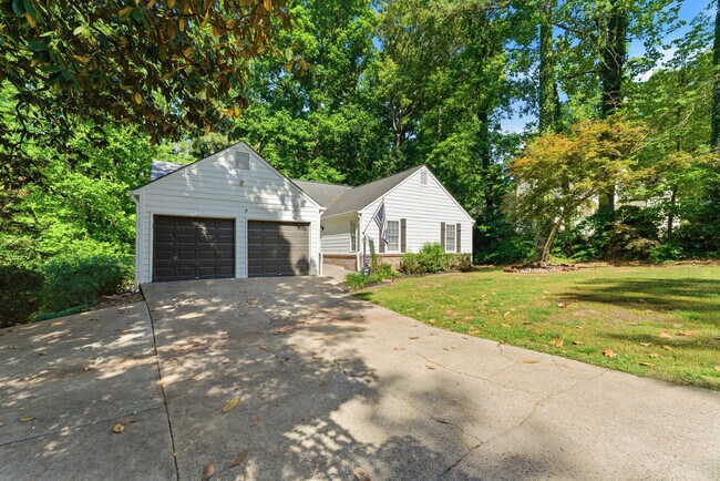 Building Photo - 4524 High Grove Ct NW