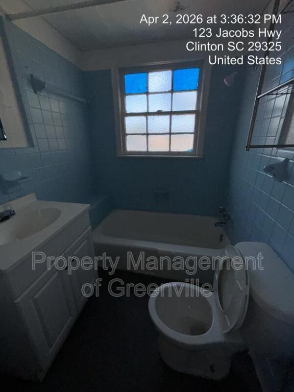 Foto del edificio - 123 Jacobs Hwy