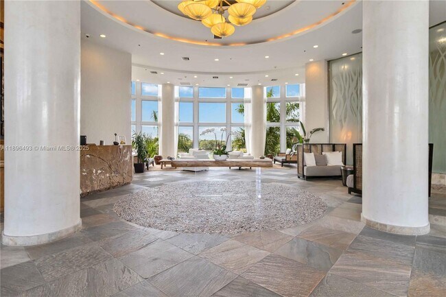 Foto del edificio - 2641 N Flamingo Rd