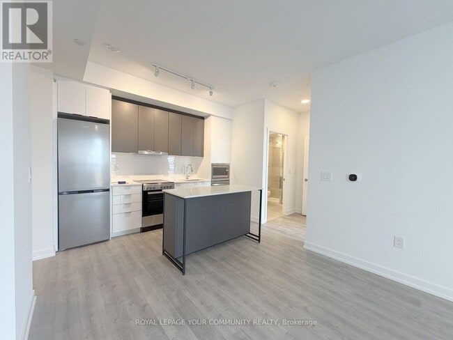 Photo du bâtiment - 9763 Markham Rd