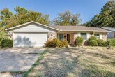 Foto principal - 2217 Hackberry Dr
