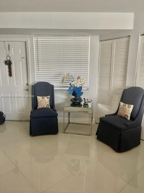 Foto del edificio - 8710 SW 3rd St