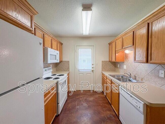 Foto del edificio - 5508 Luxor Dr