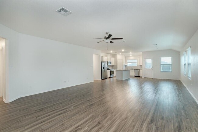 Foto del edificio - 205 Arnage Dr