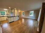 Foto principal - 2403 SW Barton St