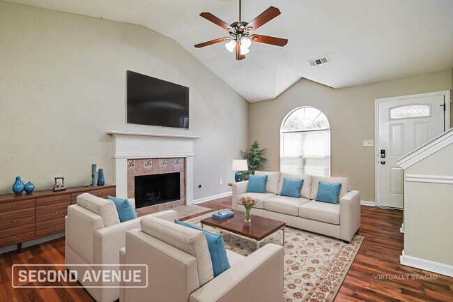 Foto del edificio - 320 Brookside Dr