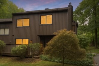 Building Photo - 4 Aspen Ct