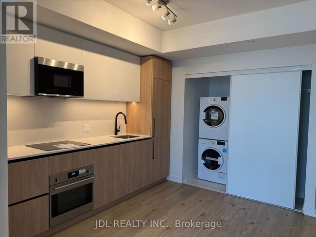 Photo du bâtiment - 35 Parliament St