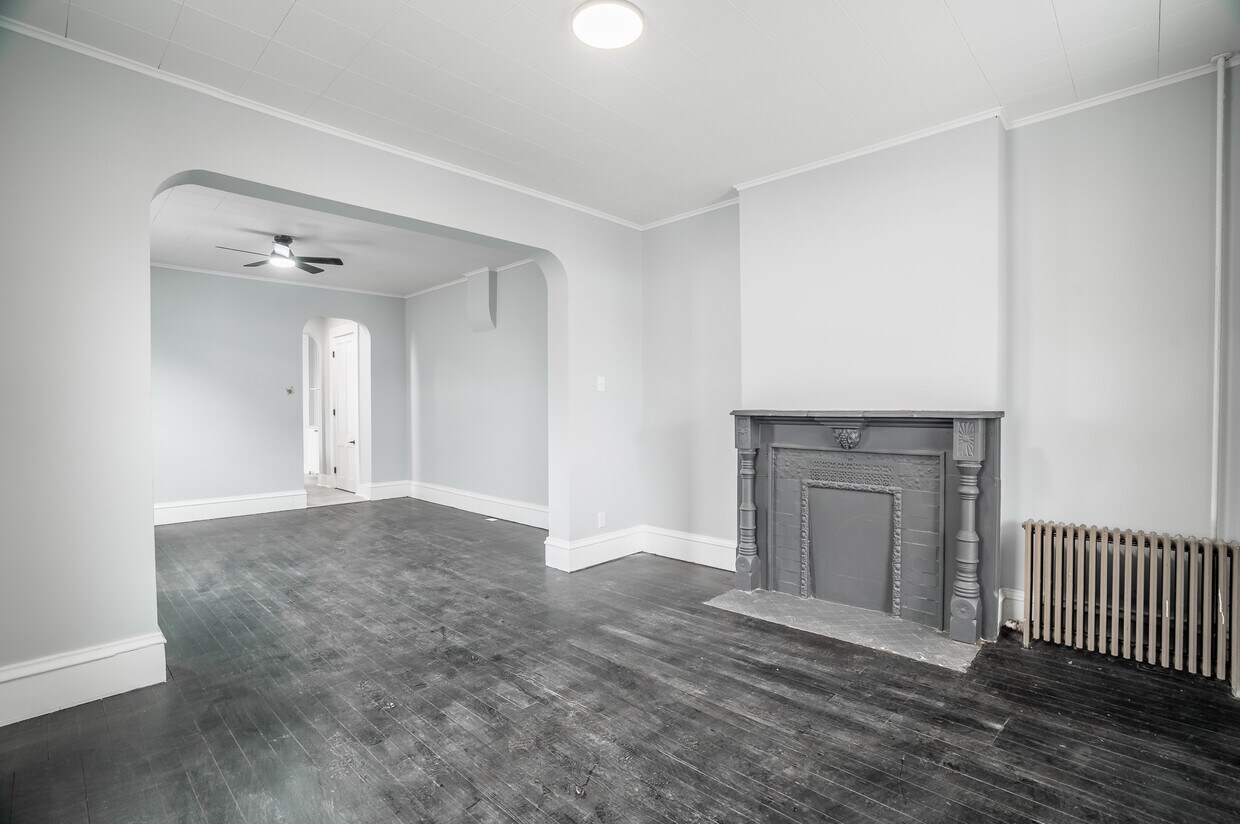 Foto del edificio - 618 Miami St