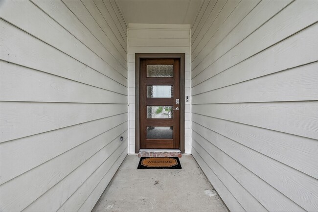 Building Photo - 6902 Halifax Harvest Ln