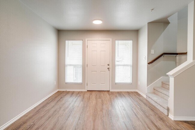 Building Photo - HALF OFF FIRST MONTH'S RENT
