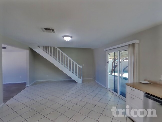 Foto del edificio - 3644 N 89th Ave