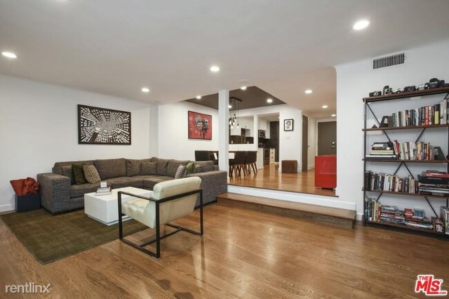 Foto del edificio - 372 N Broad St