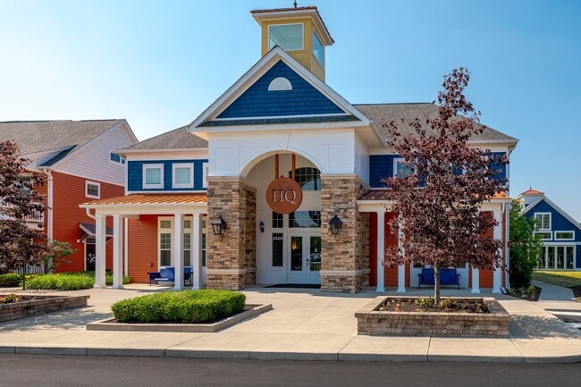 Building Photo - District at Linworth