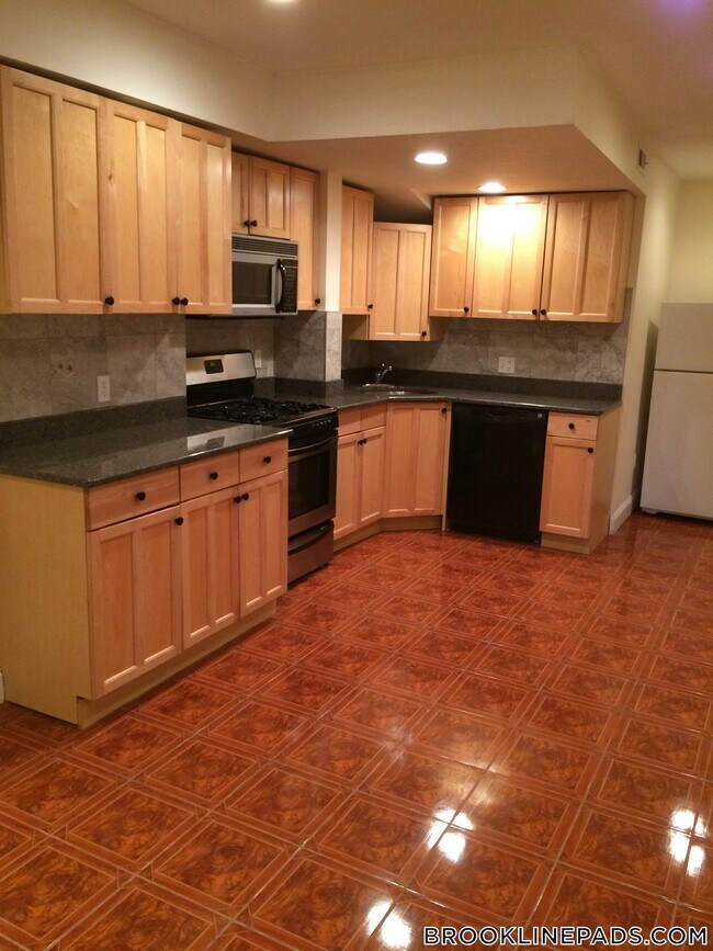 Foto del edificio - 191 Winthrop Rd