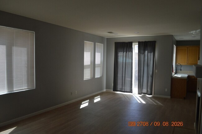 Foto del edificio - 5305 Cottage Cove Dr