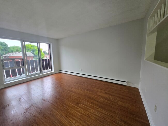 Living Room & Balcony - 1017 Mohawk Rd E