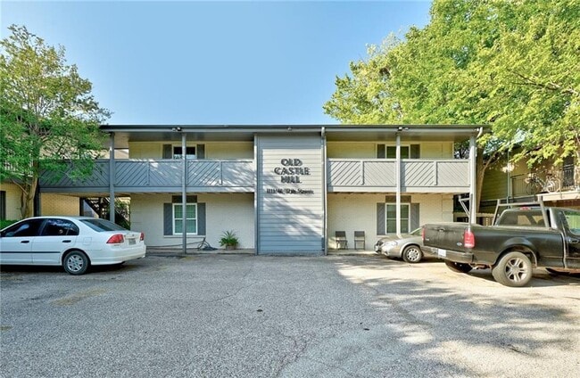 Building Photo - 1111 W 10th St