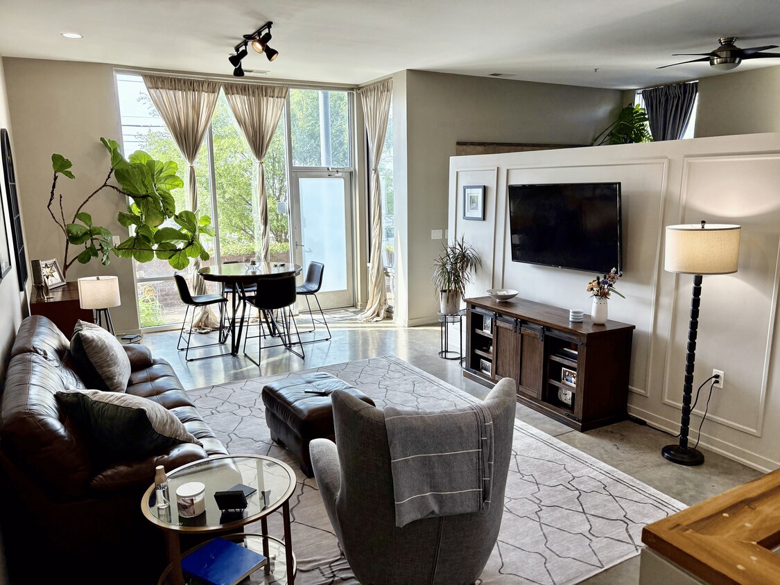 Foto principal - 926 Woodland St