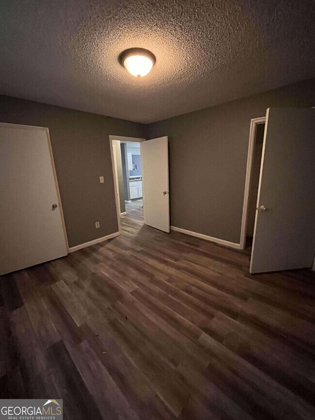 Foto del edificio - 1445 Woodliff St