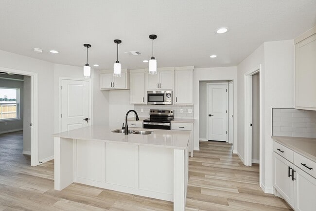Building Photo - 9004 Oakleaf Ct