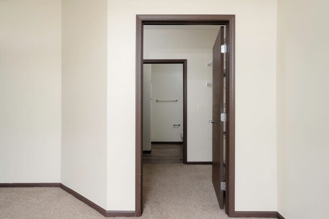 Interior Photo - Arden Flats