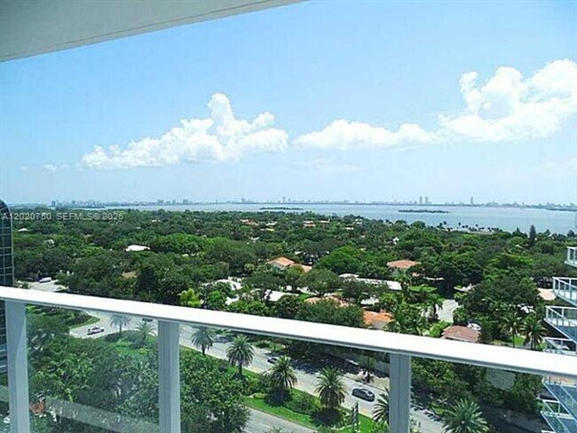 Building Photo - 4250 Biscayne Blvd