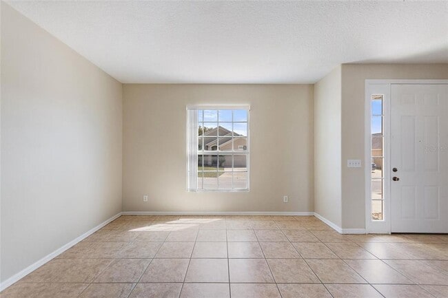 Building Photo - 326 Cotswold Cir