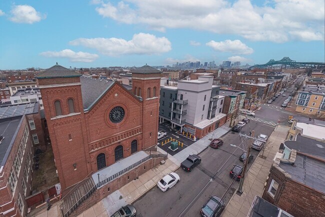 Foto del edificio - 163 Chestnut St